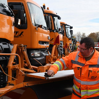 Intenzív havazásra figyelmeztet a Magyar Közút
