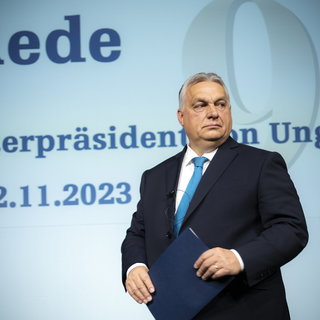 Egészpályás letámadás Magyarország ellen