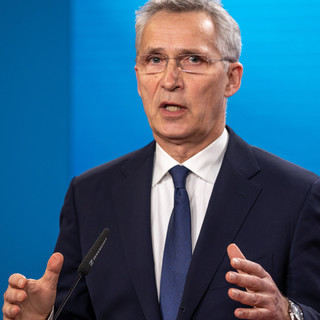 A NATO-főtitkár a tűzszünet meghosszabbítására szólított fel