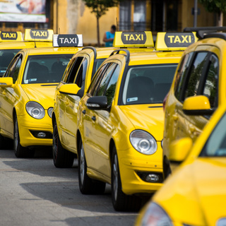 Minden, ami taxi a BKK-hoz kerül