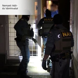 Lebukott egy számlagyár