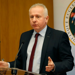 Társasházak energetikai felújításához nyújt támogatást a pécsi önkormányzat