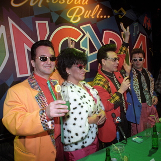 A Hungária 28 év után új dallal jelentkezett