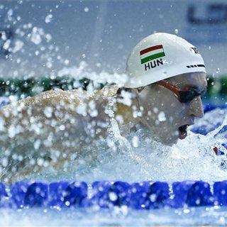 Márton Richárd bronzérmes 200 méter pillangón a rövidpályás úszó Eb-n