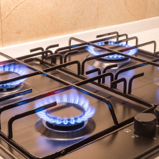 Az, hogy papíron brutálisat zuhant a lakossági gáz ára, jót tett az inflációnak