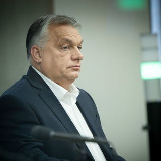 Orbán nyerhet a pókerjátszmában