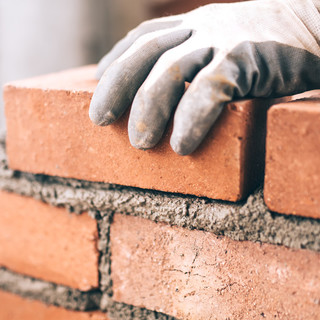 Egy helyben topog a magyar építőipar