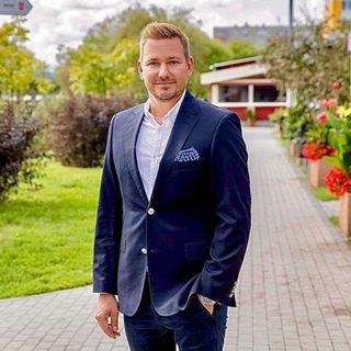 Erőszak, zsarolás, nyílt levél – lemondott a fideszes alpolgármester Győrben