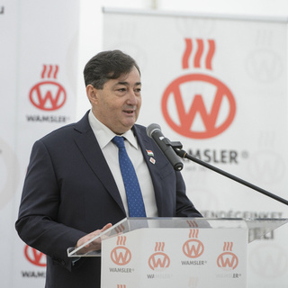 Óriási céges bulit rendez a Mészáros Csoport, Suzukikat sorsolnak ki a tombolán