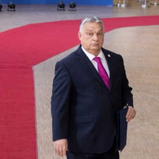 Csereügylet lehetett Orbán „kávészünetes” kivonulása mögött