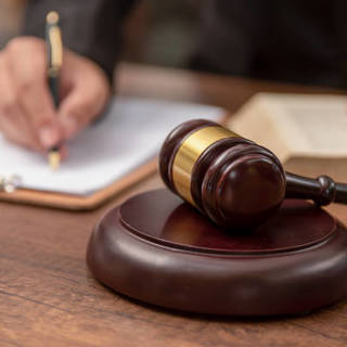 Még meg sem száradt a pecsét az ítéleten, megcsapolták a főváros számláját