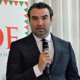 Még a szerb választások mögött is Soros pénzét vizionálja Lomnici Zoltán