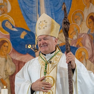 A belgrádi érsek: az egyház nem tanulta meg, hogy adni is kell, nem csak kapni