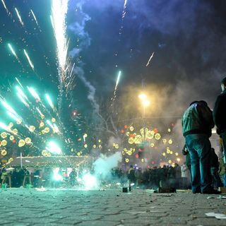Csütörtöktől lehet tűzijátékot vásárolni, petárdázni továbbra is tilos