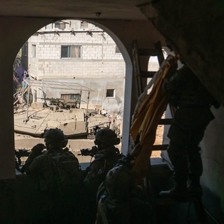 Az izraeli hadsereg lerombolt egy terroristabázist a Gázai övezetben