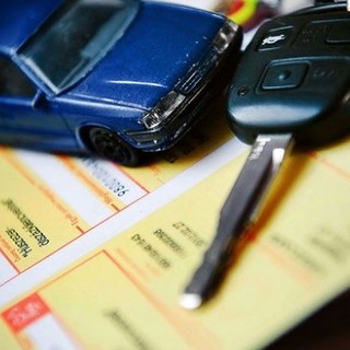 Fontos biztosítási határidők járnak le az év végén - Ön is érintett lehet