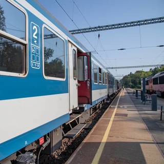 Minden utast érintő változást jelentett be a MÁV