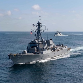 Újabb rakétatámadások kereskedelemi hajók ellen a Vörös-tengeren