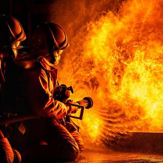 Egy ember meghalt szilveszter este egy budapesti lakástűzben