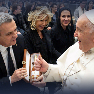 Megint van ok az örömre: Ferenc pápa megszentelte a Tokaji Aszút