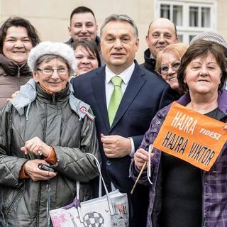 Számok, amelyek megmagyarázzák, miért pécézte ki az idősebbeket a Fidesz PR-gépezete