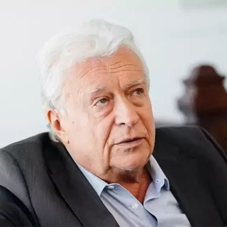 Lukács Sándor vehette át az idei Páger Antal-színészdíjat Makón