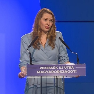 Teljes sorcsere a Momentumnál