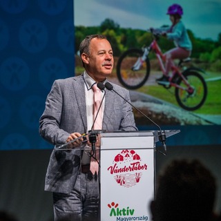 Változtatnának a magyarok életmódján, már készül a stratégia