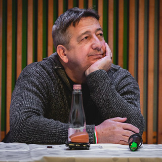 Bayerrel nem az a baj, hogy a nagypapája nyilas volt, majd kommunista besúgó