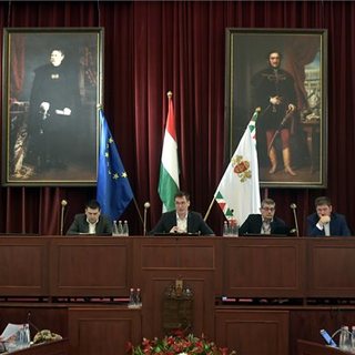 A Fővárosi Közgyűlés elutasította a teherforgalmi behajtási díj eltörlésére vonatkozó kormányhivatali felhívást