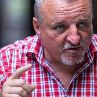 Komjáthi Imre: az állam hagyja, hogy a külföldi cégek embertelenül viselkedjenek a magyar dolgozókkal