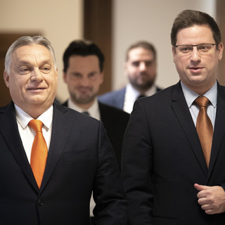 Orbán cserben hagyta Gulyás Gergelyt