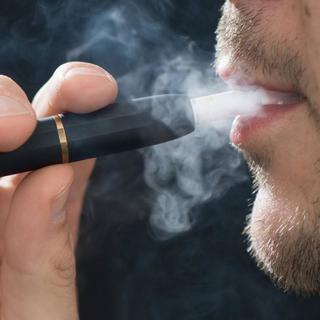 Újabb e-cigaretta forgalmazó tevékenységét vizsgálja a versenyhivatal