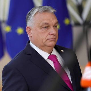 Európai szélsőjobb – Orbán hova álljon?