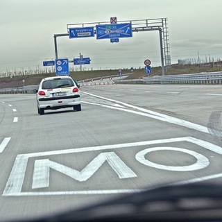 Több fontos autóút teljes hossza fizetős lett