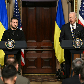 Az ár nem számít, csak ártson Bidennek