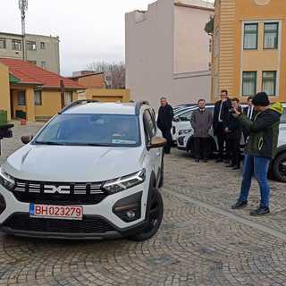 Határon túli lelkészeknek vásárolt szolgálati autókat a magyar kormány