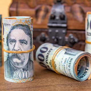 Így kezdi a hetet a forint