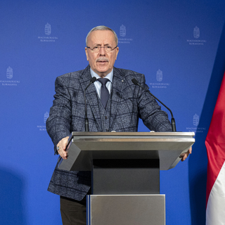 Bakondi György újra a Soros-tervvel és egymillió bevándorlóval riogat