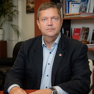 Alaptörvény-módosítást kezdeményez az MSZP a közvetlen elnökválasztásért