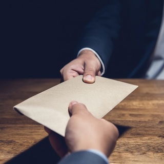 Orbán uralkodása alatt rendszerszintűvé vált a korrupció Magyarországon