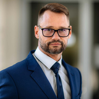 Tragikus hirtelenséggel, 46 éves korában elhunyt Jakab Ferenc virológus