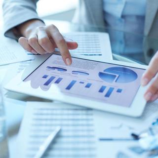 A héten kiderül, mennyit keresnek a magyarok és hány munkanélküli van az országban