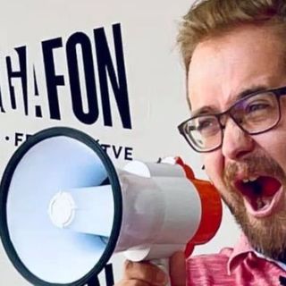 Az adófizetők pénzén hergeli az embereket a Megafon