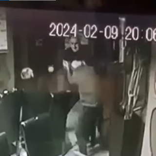 Összeverekedett két fideszes politikus egy keceli kocsmában - videó