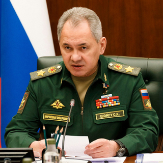 Orosz védelmi miniszter: Moszkva nem tervezi atomfegyver világűrbe telepítését