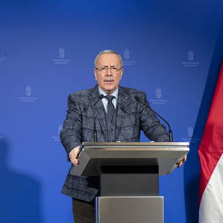 Bakondi György a migránsmentes Magyarország védelmére szólít fel