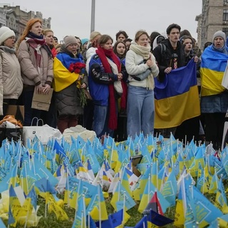 Stoltenberg: Ukrajna NATO-tag lesz