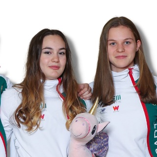 Ezüstérmes a kadet női kardcsapat a korosztályos vívó Európa-bajnokságon