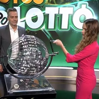 Elvitték minden idők legnagyobb ötöslottó nyereményét